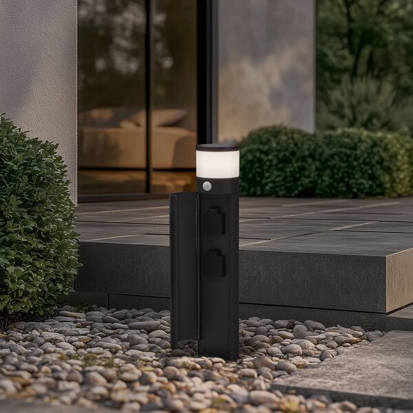 Lucande lampioncino Corban, grigio, sensore, prese, IP44 Corban Lucande, dimmerabile, Nero, Alluminio, Moderno