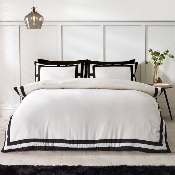 Biancheria da letto bianca e nera per letto matrimoniale 200x200 cm Mono Panel – Catherine Lansfield