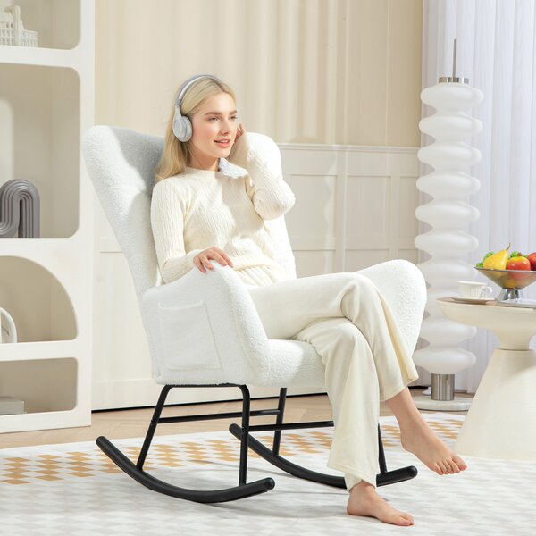 HOMCOM Sedia a Dondolo, Rivestimento in Peluche, Cuscino Lombare, Antiscivolo, fino a 120 kg, Bianco