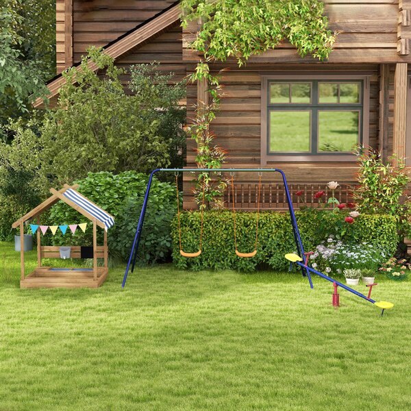 Outsunny Sandbox con Protezione Solare, Design Casa da Gioco, con Set di Giocattoli, Legno Massiccio Trattato, 124 x 116 x 146 cm, Marrone