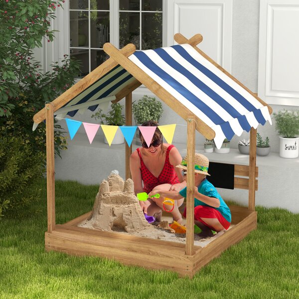 Outsunny Sandbox con Protezione Solare, Design Casa da Gioco, con Set di Giocattoli, Legno Massiccio Trattato, 124 x 116 x 146 cm, Marrone