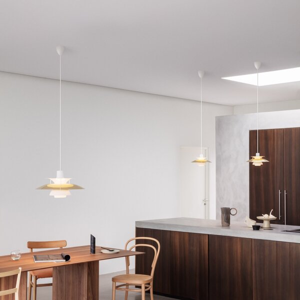 Lampada a sospensione Louis Poulsen, PH 5 500, dimmerabile, Dorato / Ottone, Soggiorno, Metallo, Design