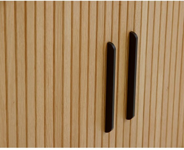 Cassettiera di colore naturale con effetto rovere con ante scorrevoli 120x76x45 cm Nola – Unique Furniture