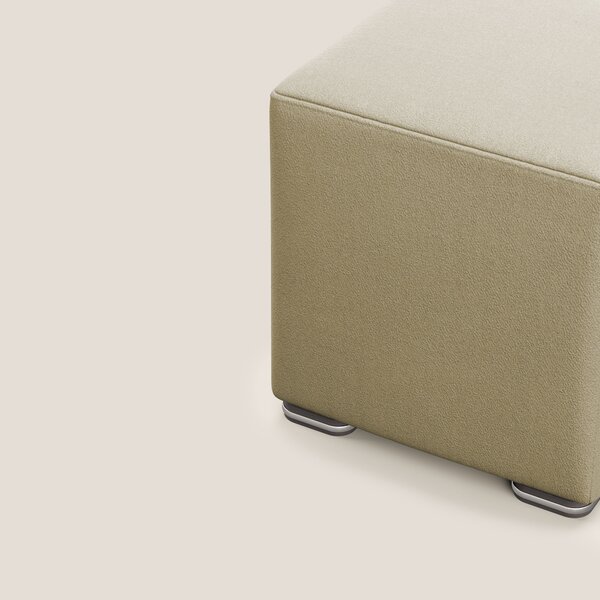 Cube pouf in microfibra smacchiabile T11 beige