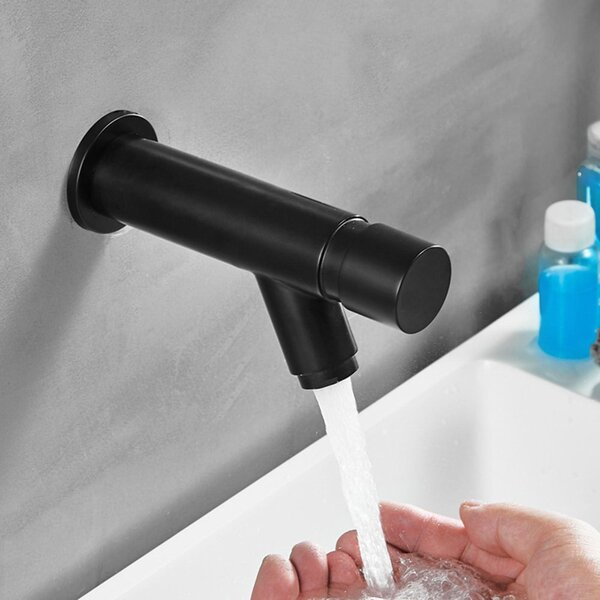 Rubinetto per lavabo a freddo, da montare a parete