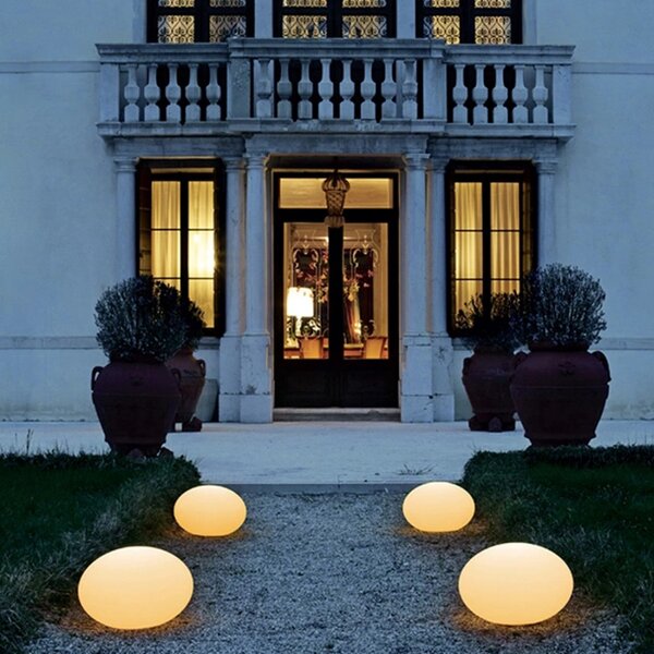 Lampada terra moderno linea light group oh smash fl65 16215 led piantana sfera schiacciata polietilene - Linea Light Group