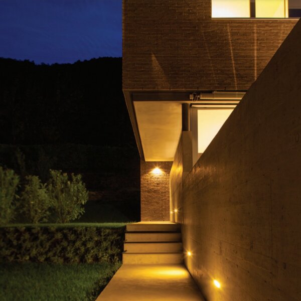 Incasso segnapasso moderno pan international skin est54000 led faretto - Pan International
