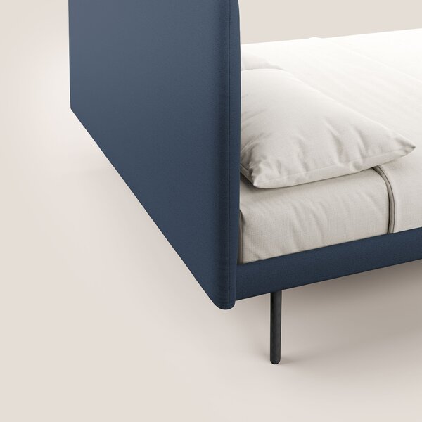 Noel letto minimal scandinavo con piedi in mogano e tessuto fiammato i
