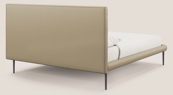 Midori letto imbottito trapuntato in ecopelle con piedini alti T04 bei