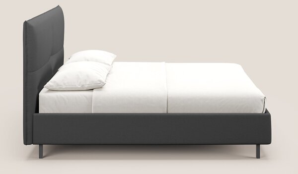 Izumi letto imbottito contenitore con piedi alti in tessuto smacchiabi