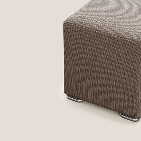 Cube pouf in tessuto morbido smacchiabile T05 marrone