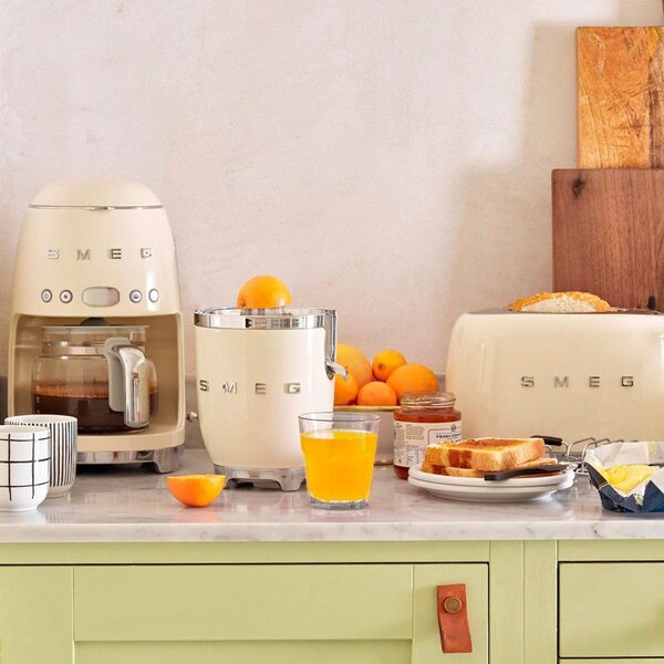 Spremiagrumi alla crema 50's Retro Style - SMEG
