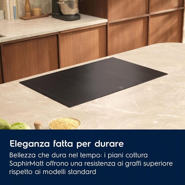 Electrolux Piano Cottura Induzione 4 Fuochi Larghezza 77 cm in Vetroceramica colore Nero - KIS82453IZ Serie 700 SenseBoil