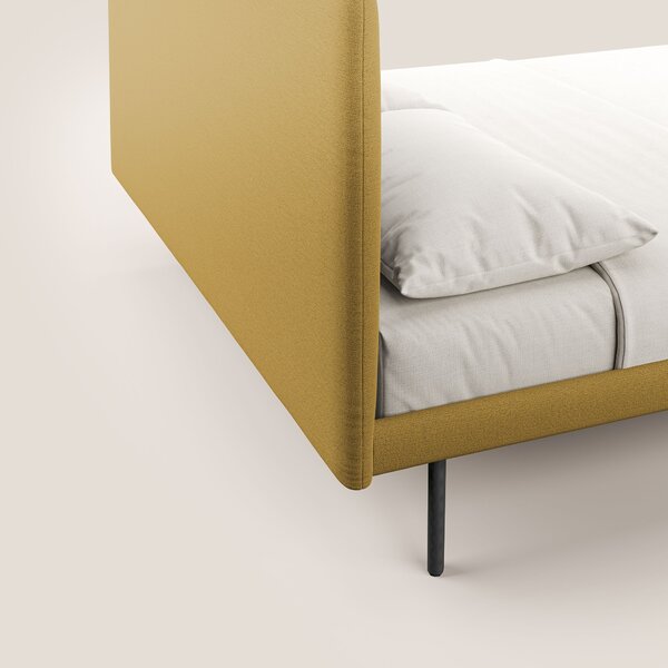 Noel letto minimal scandinavo con piedi in mogano e tessuto fiammato i