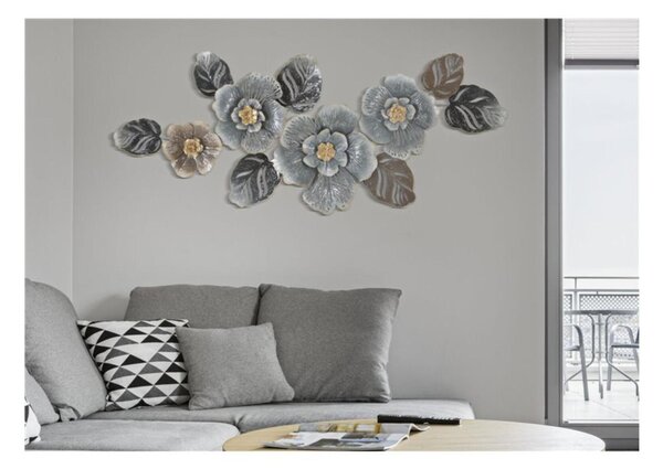 Pannello in metallo dal design che richiama le foglie e la natura GREYS -A , in 3D sono il nuovo trend Dimensioni 157,5x9x h 66,5 cm per decorare le tue pareti
