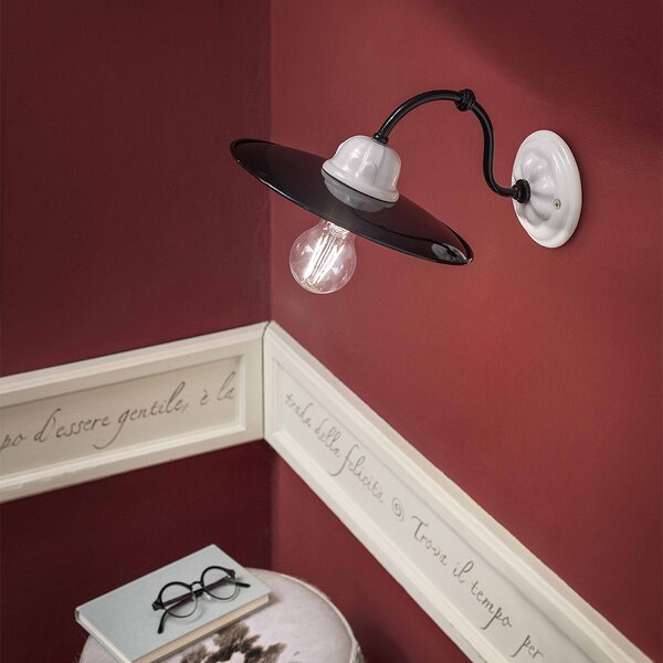 Applique Classica Potenza Ferro E Ceramica Nero E Decorata Lucida 1 Luce E27