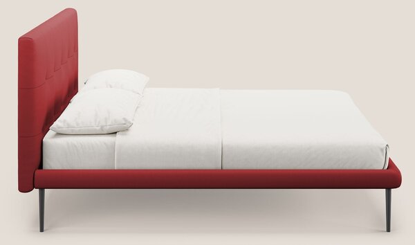 Midori letto imbottito trapuntato in ecopelle con piedini alti T04 ros