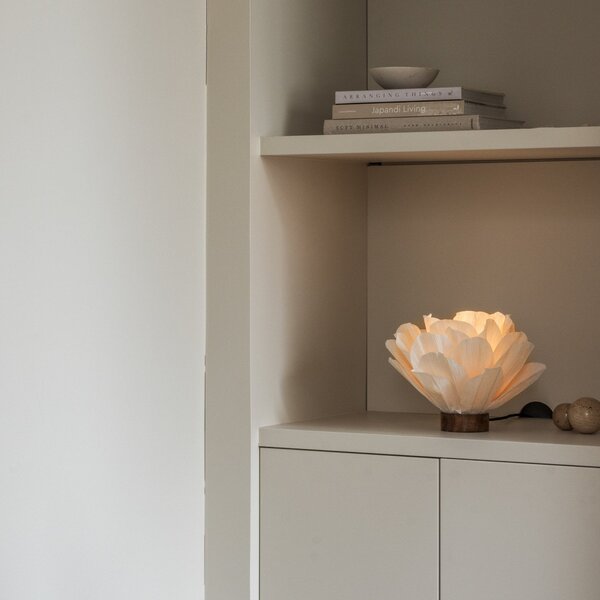 Lampade da tavolo Watt & Veke, Lisa, Bianco, Camera da letto, Carta / Cartone, Design