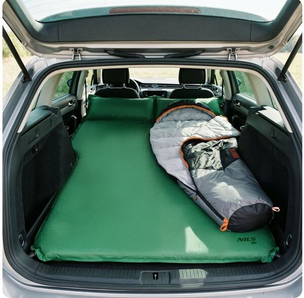 Materasso autogonfiante ideale per viaggi in auto
