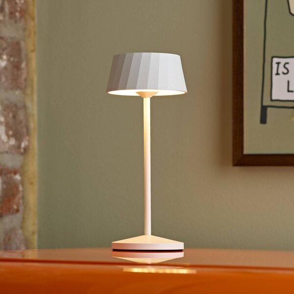 Sigor Lampada LED da tavolo a batteria Facetta, bianca, 22 cm, metallo, CCT IP44 dimmerabile, Bianco / Opale, Soggiorno / Sala da pranzo, Alluminio, Moderno, Lampada da tavolo LED