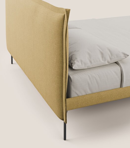Eric letto imbottito design minimal in morbido tessuto impermeabile T1
