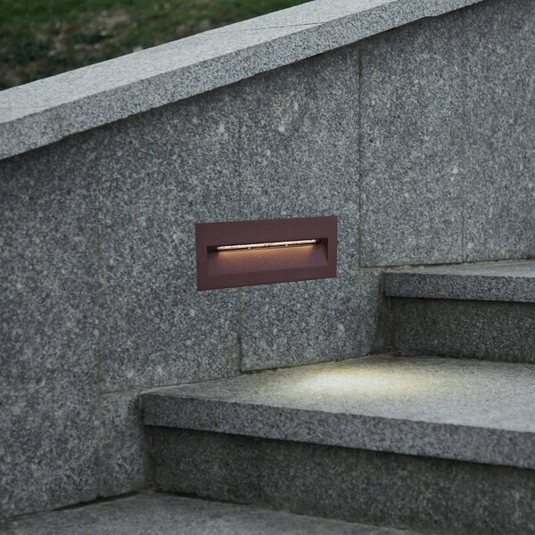 Lucande Applique a LED da incasso Loya, 23 x 8 cm, ruggine, IP54 Loya, Marrone / Ruggine, Alluminio, Moderno, Applique da esterni