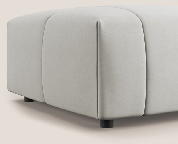 Giotto pouf in morbida microfibra effetto velluto impermeabile idrorep