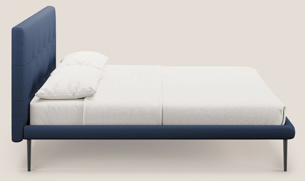 Midori letto imbottito trapuntato in ecopelle con piedini alti T04 blu