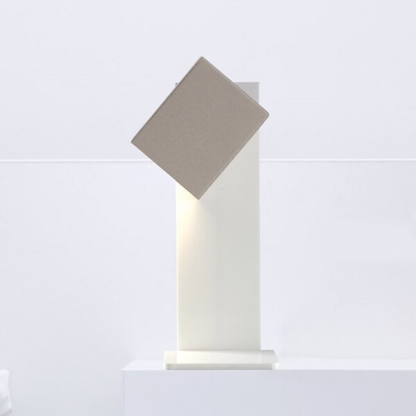 Abat-jour moderna cattaneo cubick 767 9l led metacrilato orientabile monoemissione - Cattaneo Illuminazione