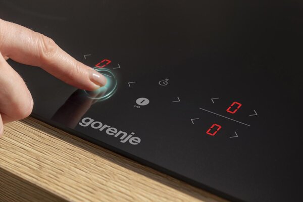 Gorenje Piano Cottura Induzione 4 Fuochi Larghezza 80 cm in Vetroceramica colore Nero - GI821FM