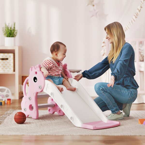 AIYAPLAY Scivolo bambini 3-in-1 a forma di giraffa con canestro e pallone, 106×51,5×52 cm, rosa | Aosom Italy