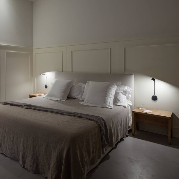 Vibia Applique da parete a LED Pin, Nero, Camera da letto, Alluminio, Moderno, Applique a LED
