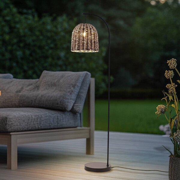 Lindby Lampada da terra esterno Taryn, marrone, plastica, IP44 172 cm Taryn, Legno chiaro, Plastica, Campagna / Rustiche
