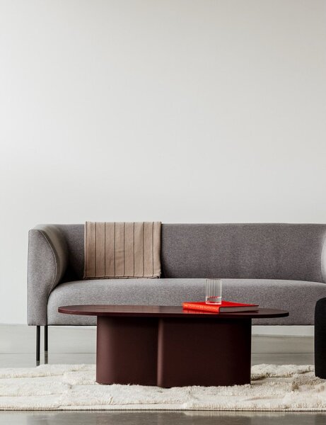 Tavolino da salotto burgundy con piano effetto rovere 50x115 cm Looi – noo.ma