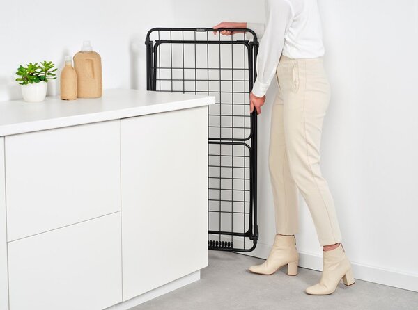 Stendino nero opaco 22 m HangOn Too – Brabantia
