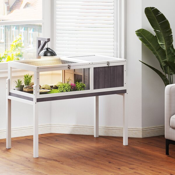 PawHut Casetta Tartarughe Rialzata con Divisorio, Vassoio Estraibile, in Legno e PS, 104x53x82 cm, Grigio e Bianco | Aosom Italy