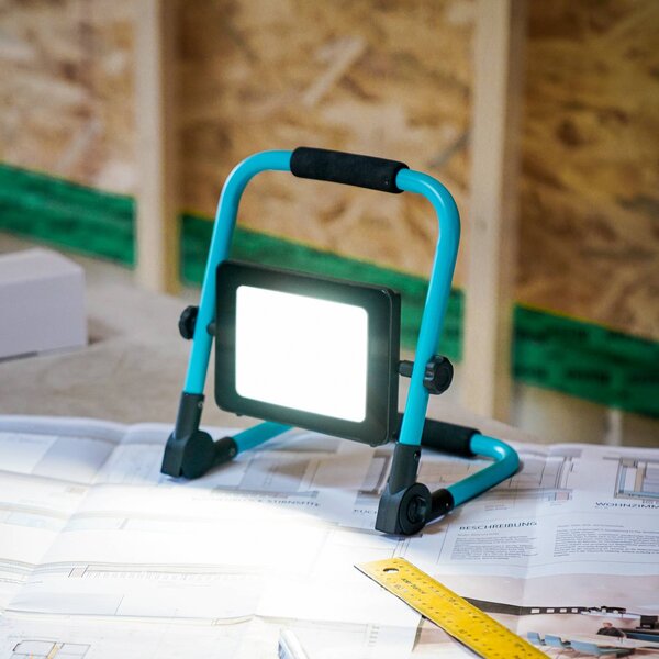 EGLO Faretto da esterno a LED Avelar, nero/turchese, larghezza 31 cm, metallo Avelar, Nero, Alluminio