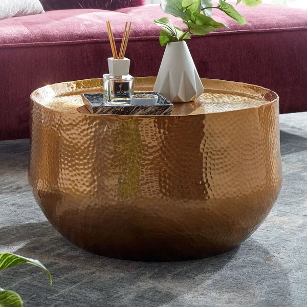 Tavolino da salotto alluminio oro 60x60x35 cm in ferro battuto | Wohnling