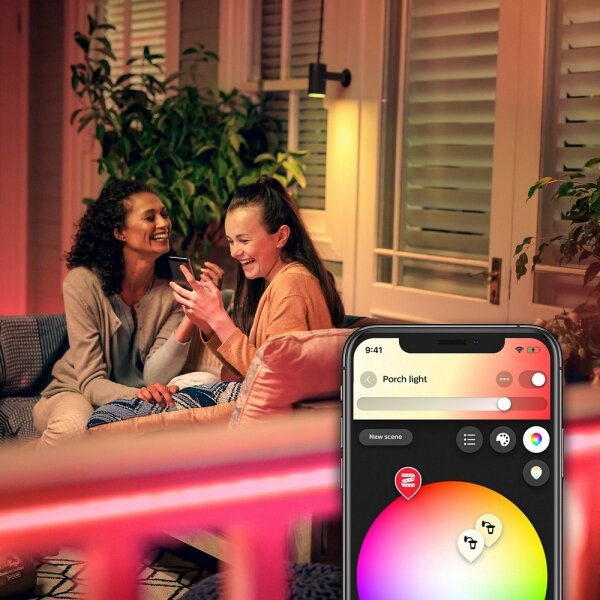 Striscia LED RGBW dimmerabile Philips Hue da esterno Strip LED/40W 5m IP67