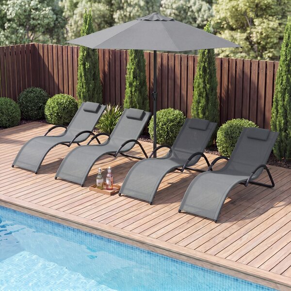 Costway Sedia a sdraio da esterno con poggiatesta rimovibile, Lettino prendisole da spiaggia con struttura curva ergonomica portata 160 kg 2 Pezzi Grigio