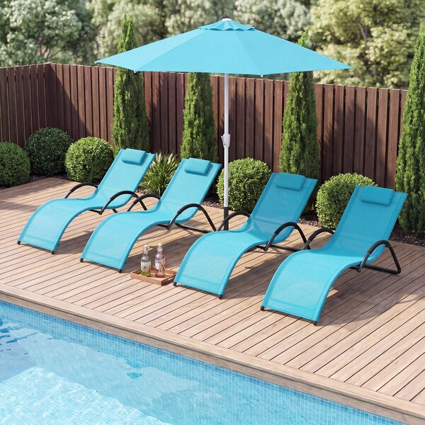 Costway Sedia a sdraio da esterno con poggiatesta rimovibile, Lettino prendisole da spiaggia con struttura curva ergonomica portata 160 kg 2 Pezzi Blu