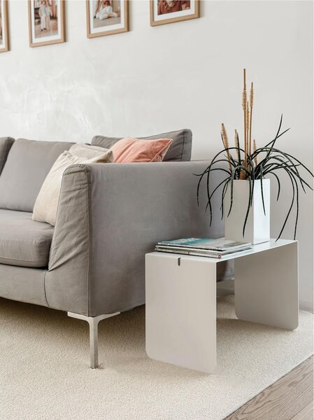 Sidetable in metallo DOUBLE 40 , Dimensioni 30x38xh 40 cm che pu� essere utilizzato sia come tavolino di servizio lato divano sia come semplice comodino colore Bianco Goffrato