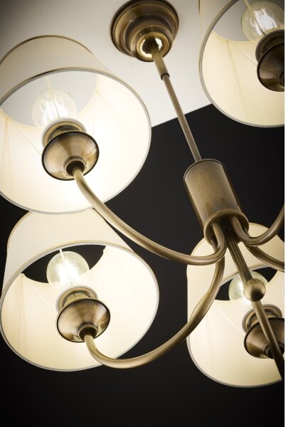 Jupiter 2133 - Lampadario a stelo CLASSIC 5xE27/15W/230V bronzo/patina/crema