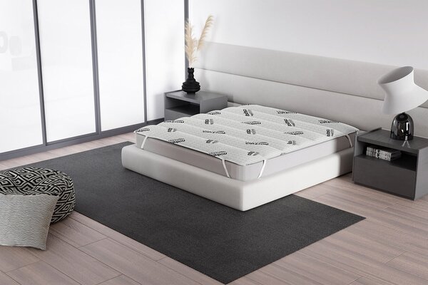 Topper Trapuntato Imbottito Singolo con Elastici Grigio Chiaro