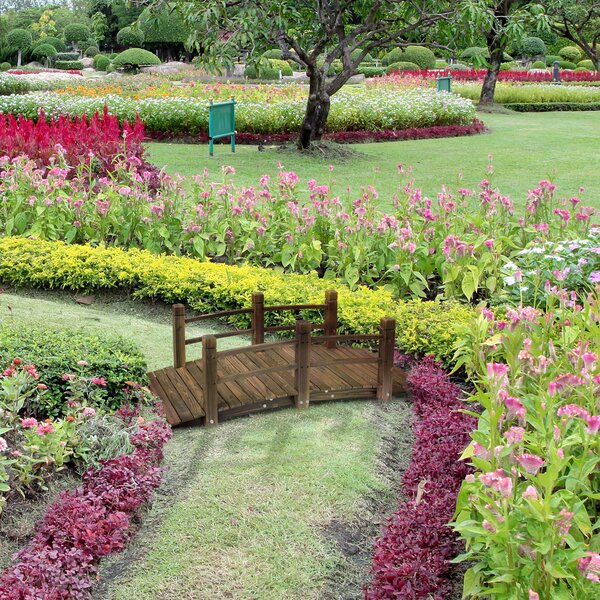 Outsunny Ponte da Giardino - Ponte per Laghetto - passerella in Legno - Decorazione Giardino dim. 152,5L x 67l x 48H cm - Legno di Abete trattato carbonizzazione
