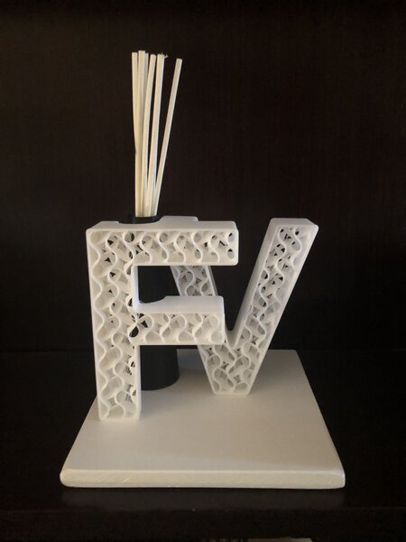 ProfumAAtore in marmo con lettere personalizzate cm 20x20x16