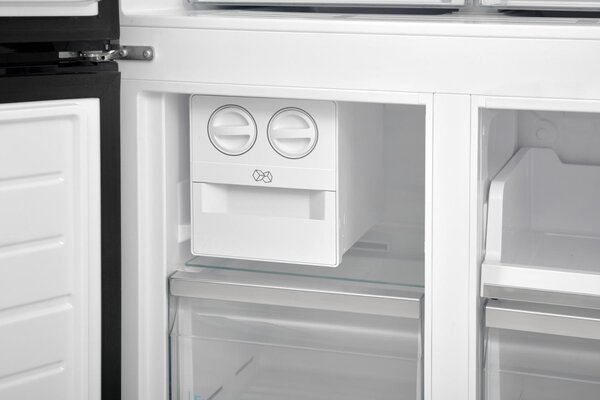 Sharp Frigorifero Americano Side by Side Capacit 487 Litri Classe energetica D Raffreddamento No Frost colore Acciaio Inox - SJ-NFA35IHXID