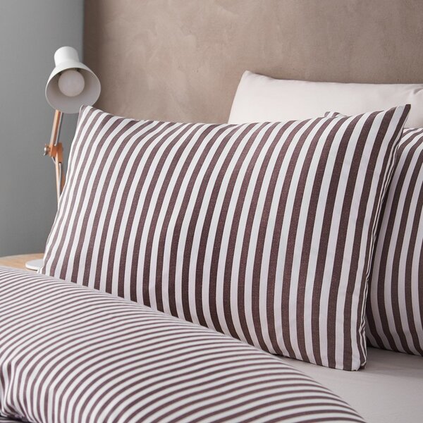 Set copripiumino e federa marrone scuro per letto matrimoniale 200x200 cm Epping Textured Stripe – Catherine Lansfield