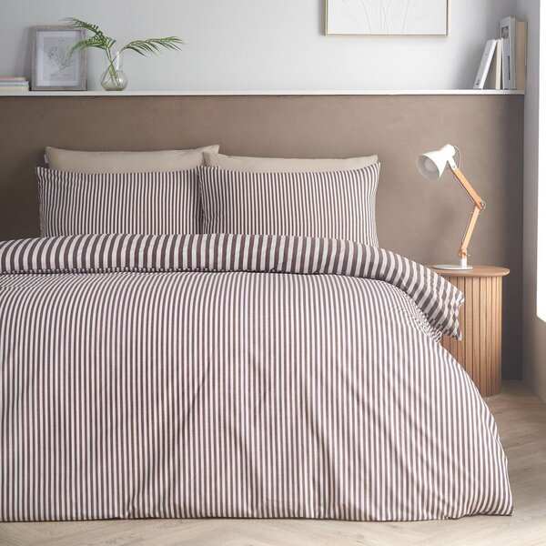 Set copripiumino e federa marrone scuro per letto matrimoniale 200x200 cm Epping Textured Stripe – Catherine Lansfield