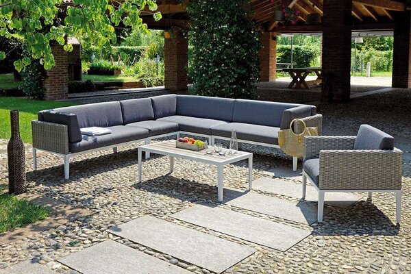 Set Salotto da Giardino in Wicker Divano Angolare Poltrona e Tavolino Vorghini Pula